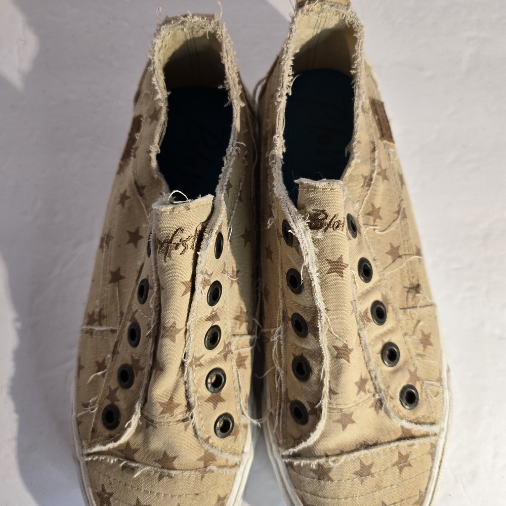 Blo-Fish Distressed, Slip On  Sneakers